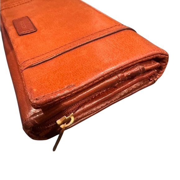 Fossil Orange Leather Zip Clutch Wallet - Picture 3 of 11